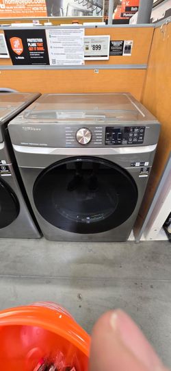 Electric Samsung Smart Dryer- Available!