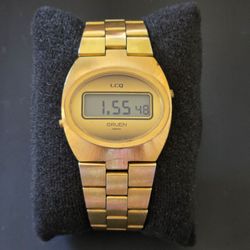 VTG Gruen LCQ LCD Digital 35mm Gold Tone Watch WORKS FLAW