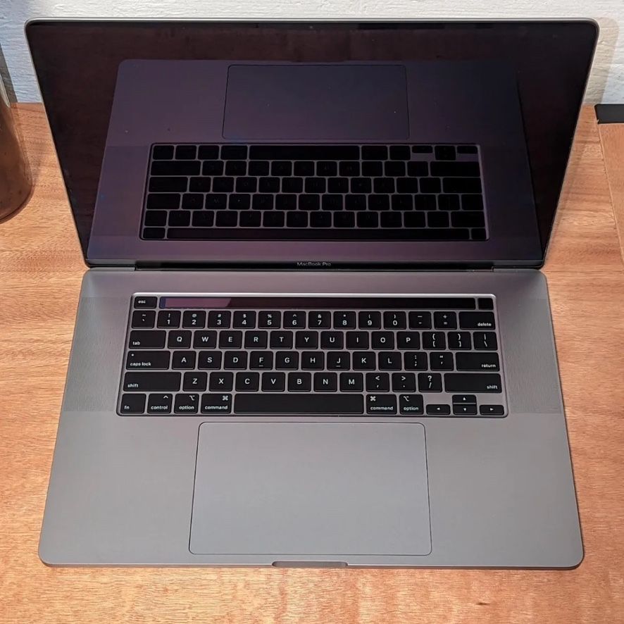 Apple MacBook Pro 16'' 