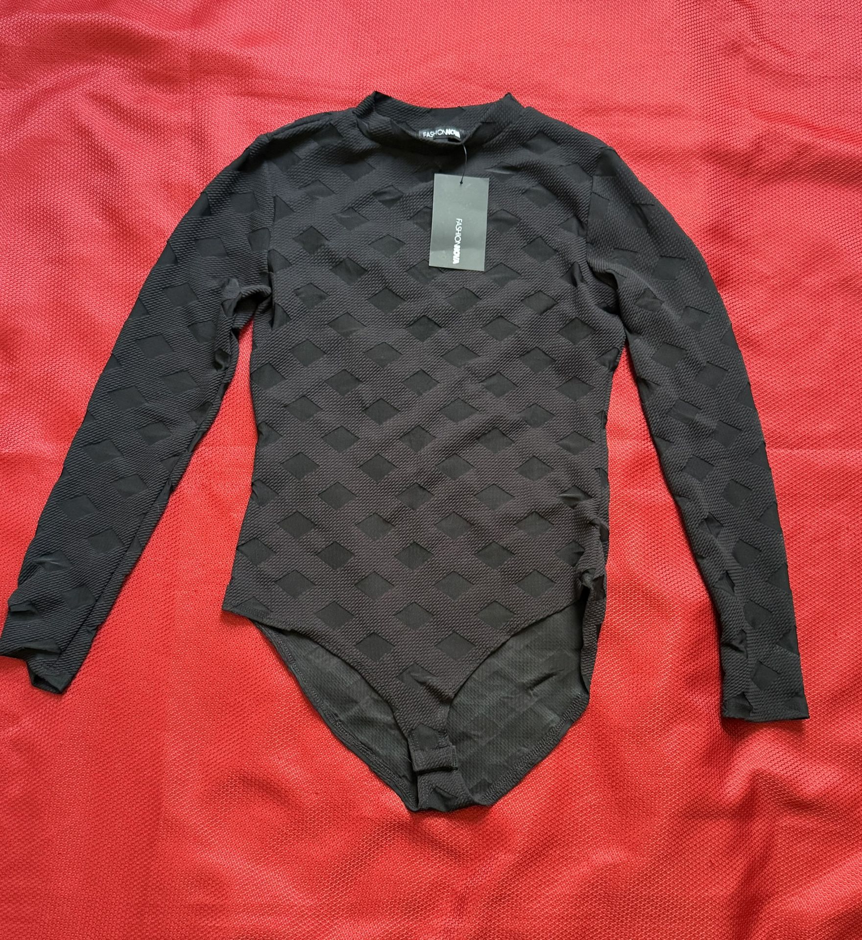 Fashion Nova Long Sleeve Bodysuit