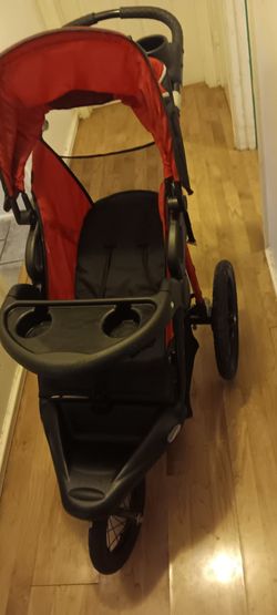 Jogger stroller