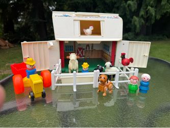 Vintage Fisher Price Farm