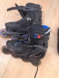 Rollers blades women 8.5  run a tiny larger