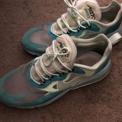 Air720react Nike Shoes