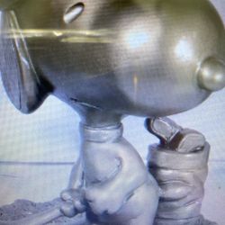 Snoopy Statue