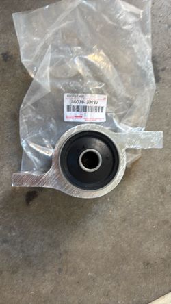 Parts toyota IS, GS, RC, MEJESTA AND MARK X