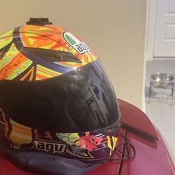 AGV AF-1 Valentino Rossi FIVE CONTINENTS Replica Helmet XL