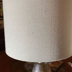 Two matching lamps and two matching end tables Tables a pair 75 lamps a pair 49