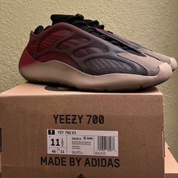YZY 700 v3 