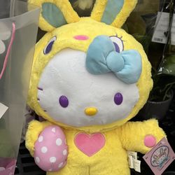 Brand new with tags Tweety Looney Toons Easter door greeter 