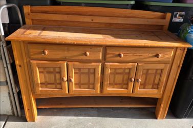 Oak Buffet
