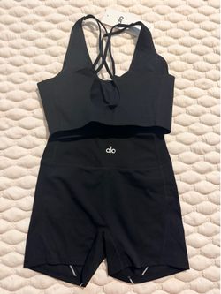 Alo Black Biker Shorts Romper Bodysuit Stretch Yoga Pullover M