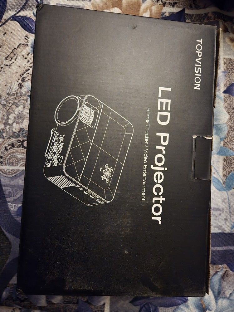 Projector Excellent Condition!