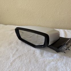 2014-2019 cadillac cts mirorr