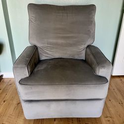 Nursery Rocking Chair 