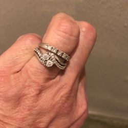 2 Beautiful 18 K White Gold All Real Diamonds 