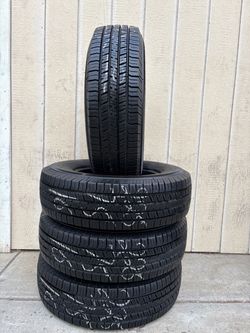 Used 225/75R16 Michelin tires Available with installation