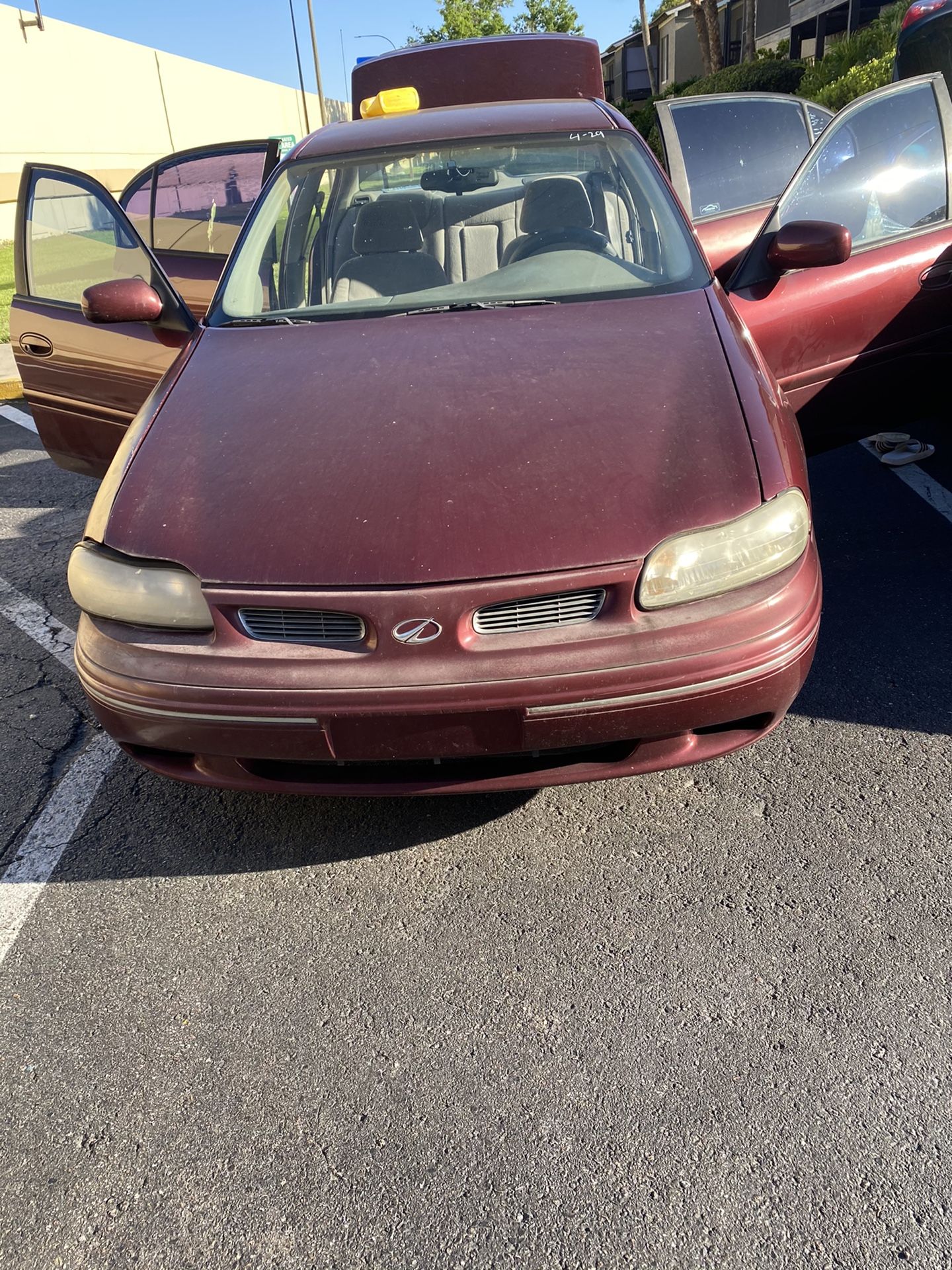 1998 Olds Mobile