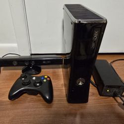 Xbox 360 Kinnect Bundle - Tested And Reset