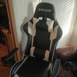 S Racer Gaming Chair