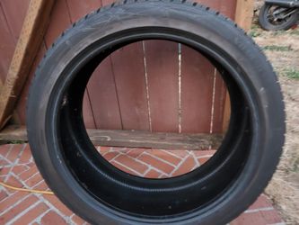 255/40R18 Vredestein  Tires  