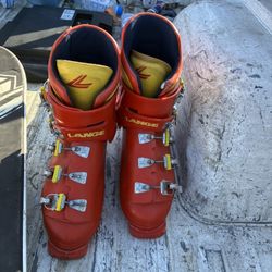 Ski Boots 