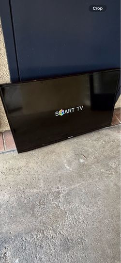 Samsung Smart TV Flat Screen 40” no stand