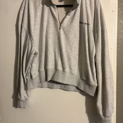 Grey Pull Over 