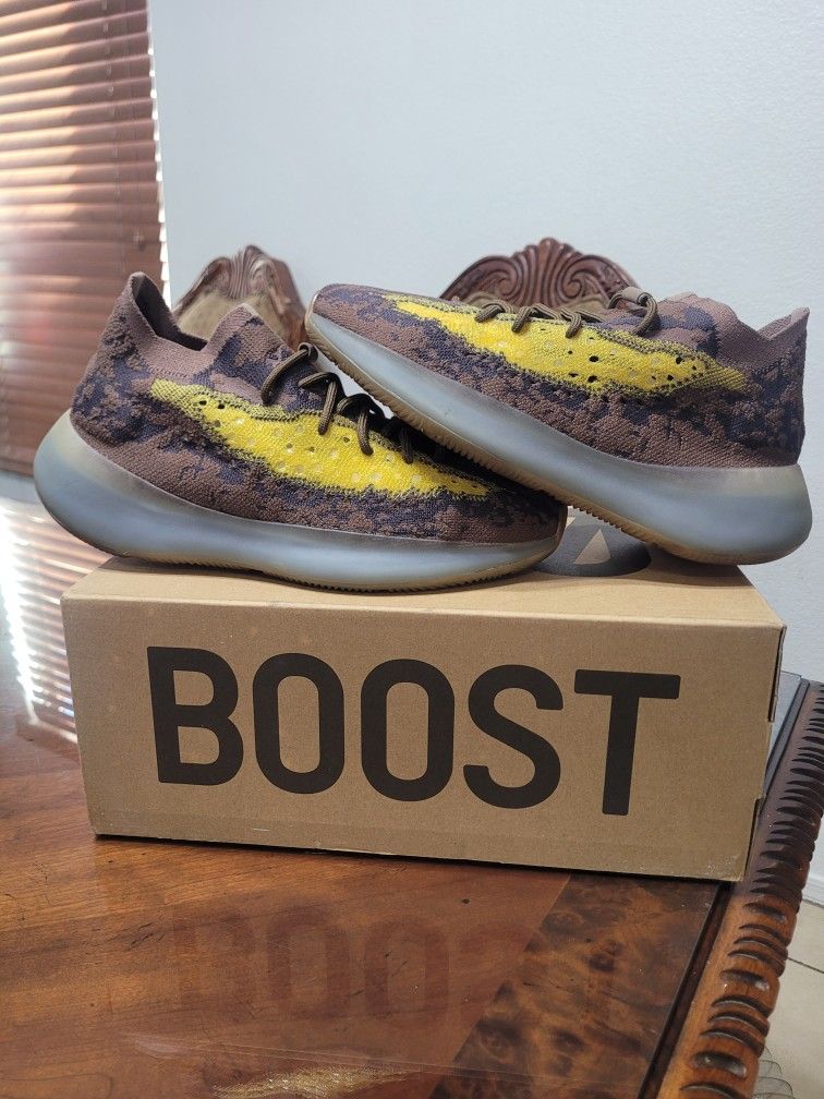 adidas gazelle silver green womens ADIDAS YEEZY BOOST 700 V2 'CREAM' – Locker SF main image 0