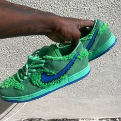 Nike SB Dunks Low Grateful Dead Bear Green