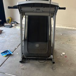 Golds Gym Treadmill