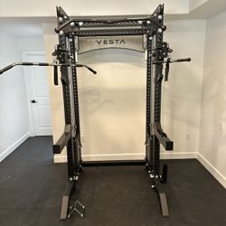 Vesta Fitness PRO SERIES 2-1 Ultimate Half Rack Functional Trainer/Gym Equipment/ Home Gym/ Fitness/ FREE DELIVERY 🚚 