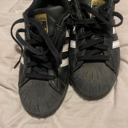 Adidas Superstar Sneakers