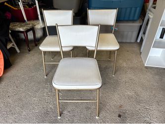 Set of 3 vintage folding chairs