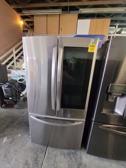 Refrigerator lg