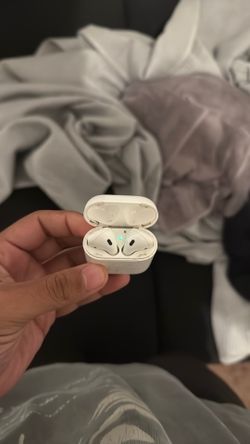 Second gen AirPods