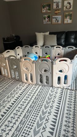 Baby playpen