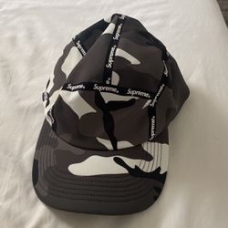 Supreme Hat Authentic  100 % New 