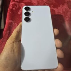 Samsung s 25 FE 128 GB Verizon Network .