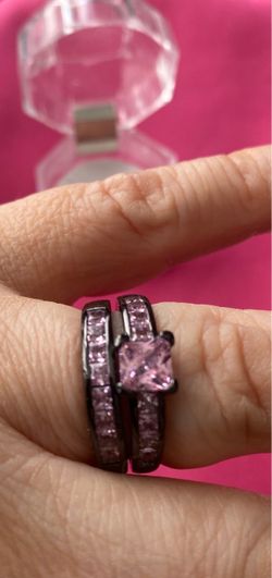 Black and Pink Two-Piece Ring Set Size 10