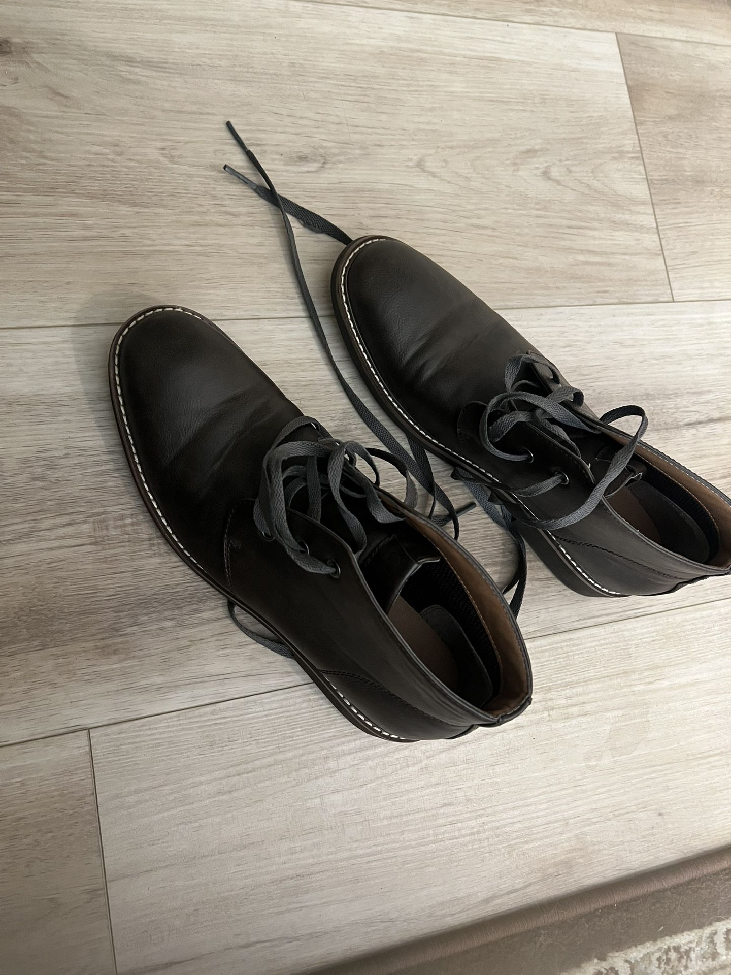 Men's Ankle Boot Size 8