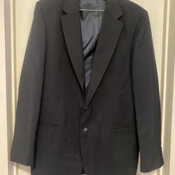 Navy blue suit blazer size 46L By Tally-Ho made in the US  