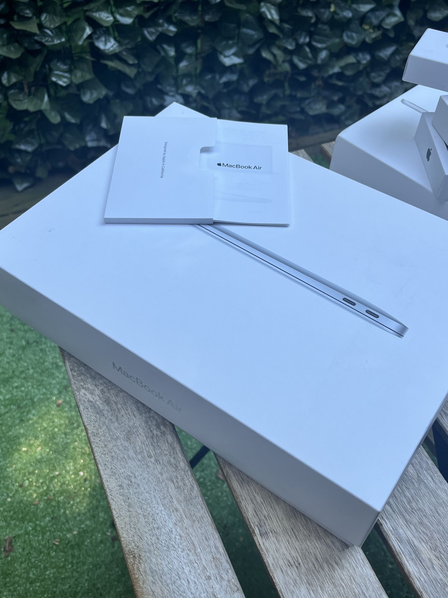Macbook Air box