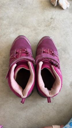 Kids’s shoes