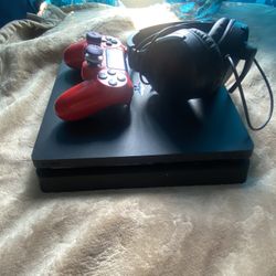 Ps4 slim 1TB edition 