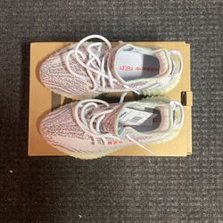 Yeezy Boost 350 V2 “Blue Tint” 2017