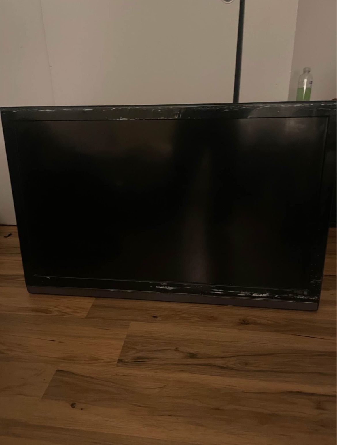 42 INCH TV - BUY ASAP!