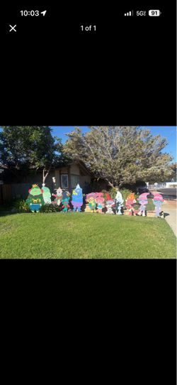 Trolls yard decorations