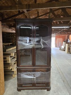 Corner Curio Cabinet