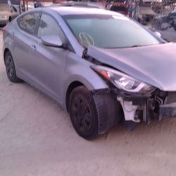 Auto parts 2016 Hyundai Elantra 